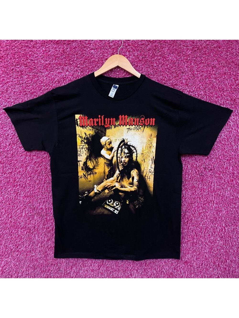 Marilyn Manson Rock T-Shirt Size Large